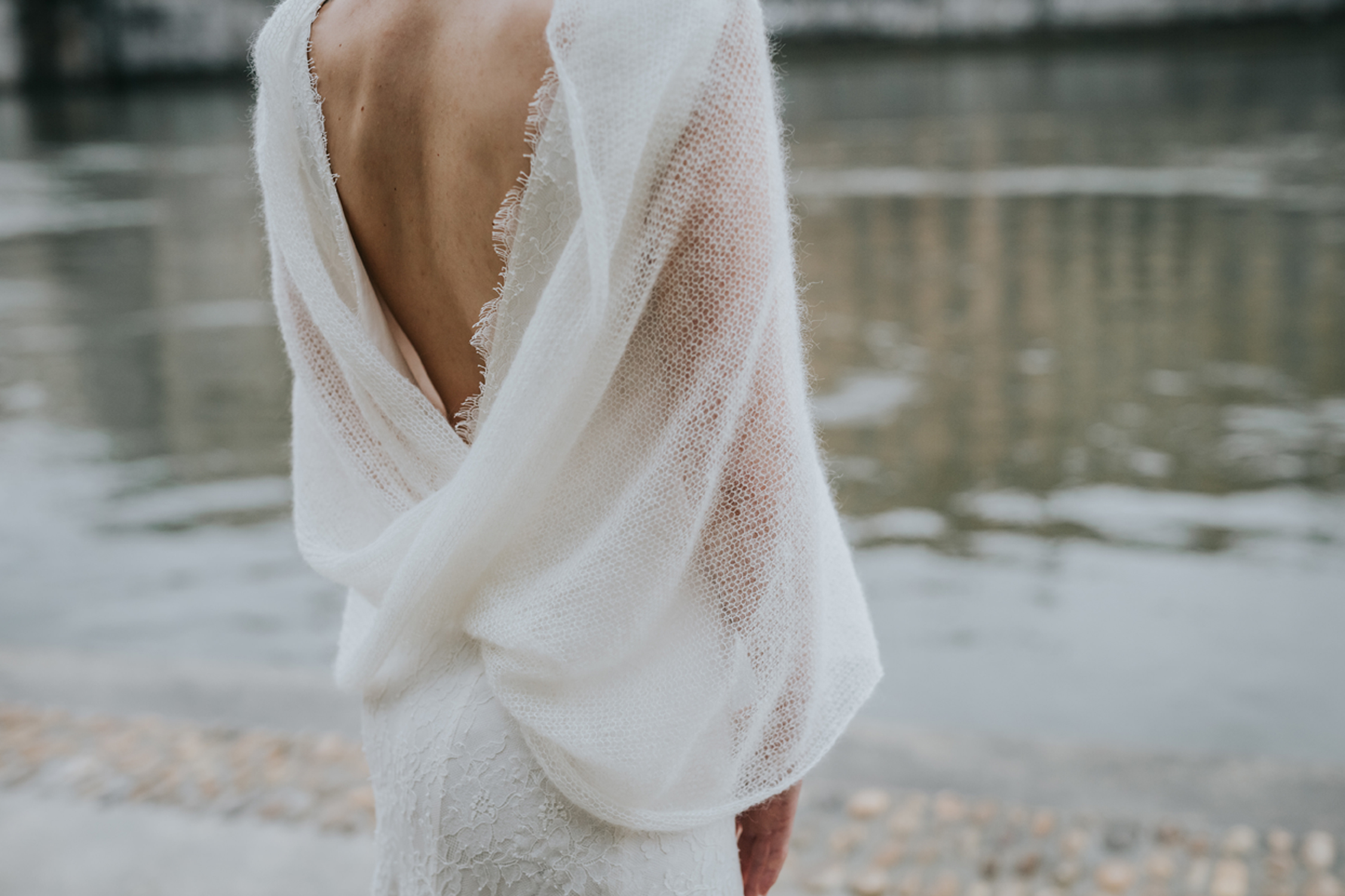 gilet robe de mariée hiver