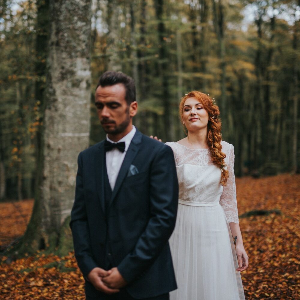 cérémonie-laïque-mariage-automne-forêt-la-soeur-de-la-mariee-blog-mariage