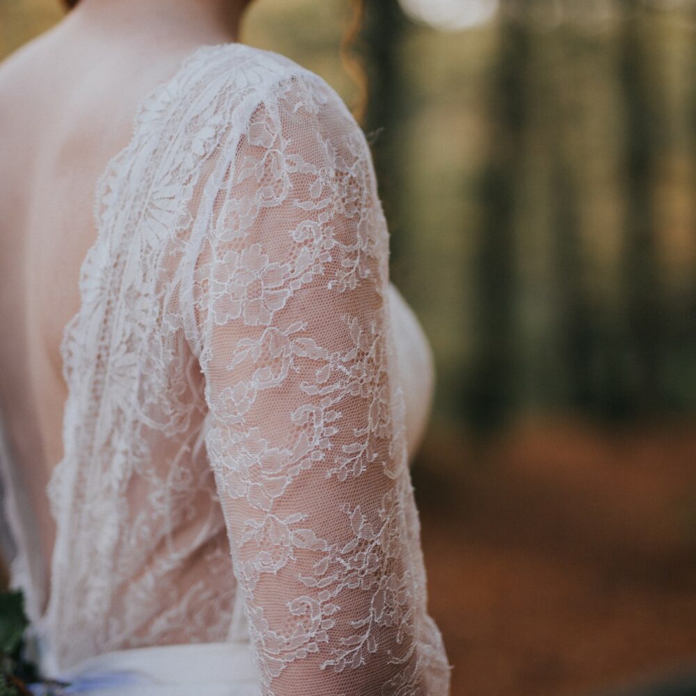 cérémonie-laïque-mariage-automne-forêt-la-soeur-de-la-mariee-blog-mariage