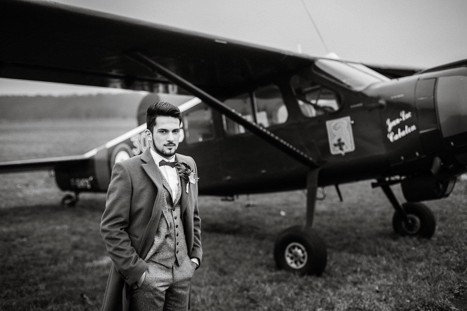 mariage-aerodrome-inspiration-avion-bourgogne-MollyGraphy-lasoeurdelamariee-blog-mariage