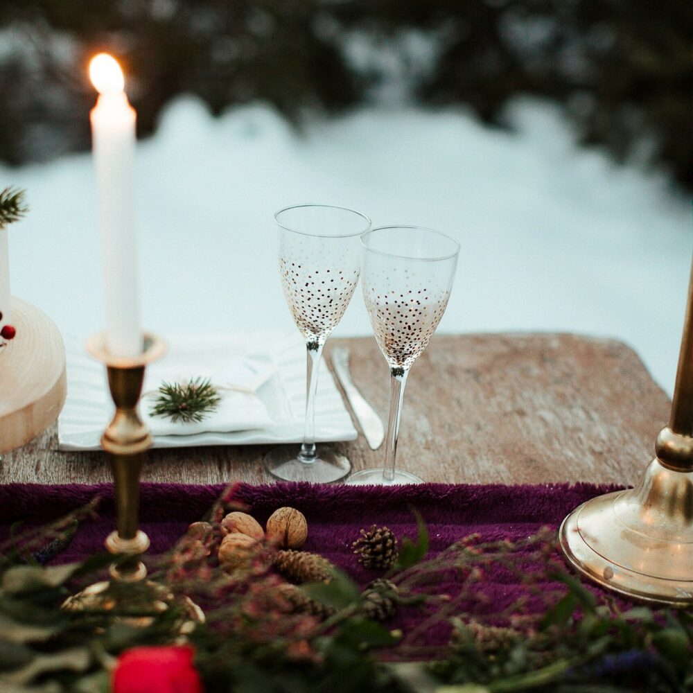 shooting-inspiration-dark-romance-mariage-romantique-glamour-hiver-neige-lasoeurdelamariee-blog-mariage