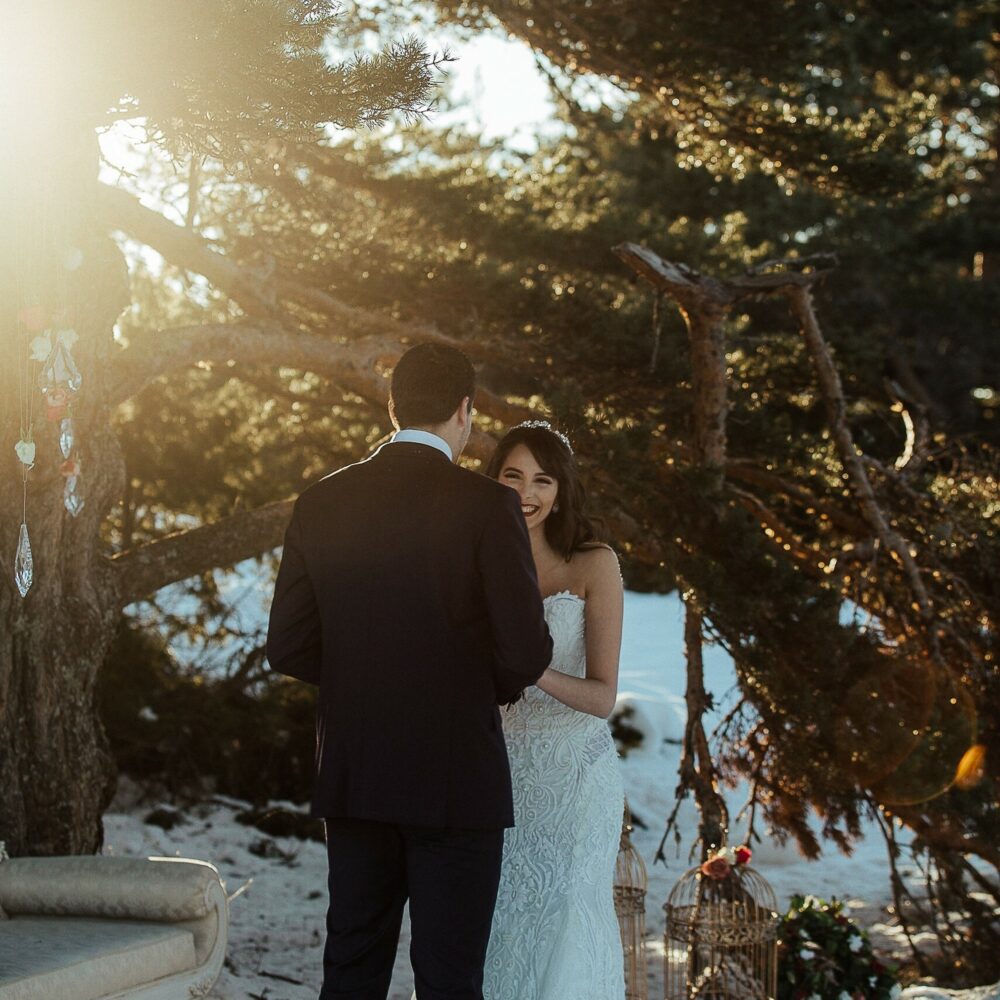 shooting-inspiration-dark-romance-mariage-romantique-glamour-hiver-neige-lasoeurdelamariee-blog-mariage