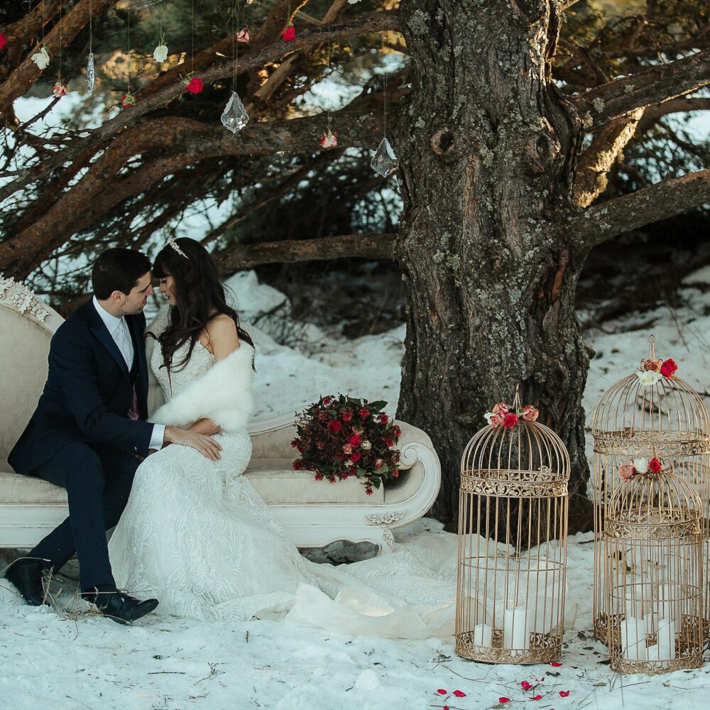 shooting-inspiration-dark-romance-mariage-romantique-glamour-hiver-neige-lasoeurdelamariee-blog-mariage