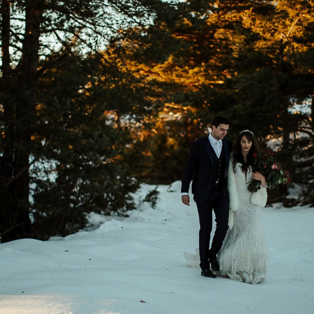 shooting-inspiration-dark-romance-mariage-romantique-glamour-hiver-neige-lasoeurdelamariee-blog-mariage