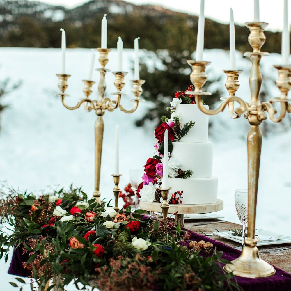 shooting-inspiration-dark-romance-mariage-romantique-glamour-hiver-neige-lasoeurdelamariee-blog-mariage