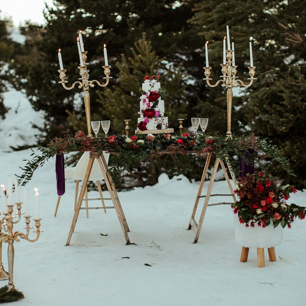 shooting-inspiration-dark-romance-mariage-romantique-glamour-hiver-neige-lasoeurdelamariee-blog-mariage