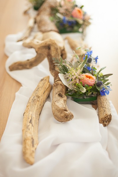 bois-flotté-mariage-air-marin-plage-mer-sable-lasoeurdelamariee-blog-mariage