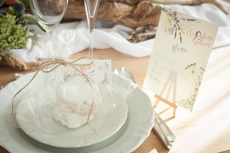 menu-chevalet-inspiration-mariage-air-marin-plage-mer-sable-lasoeurdelamariee-blog-mariage