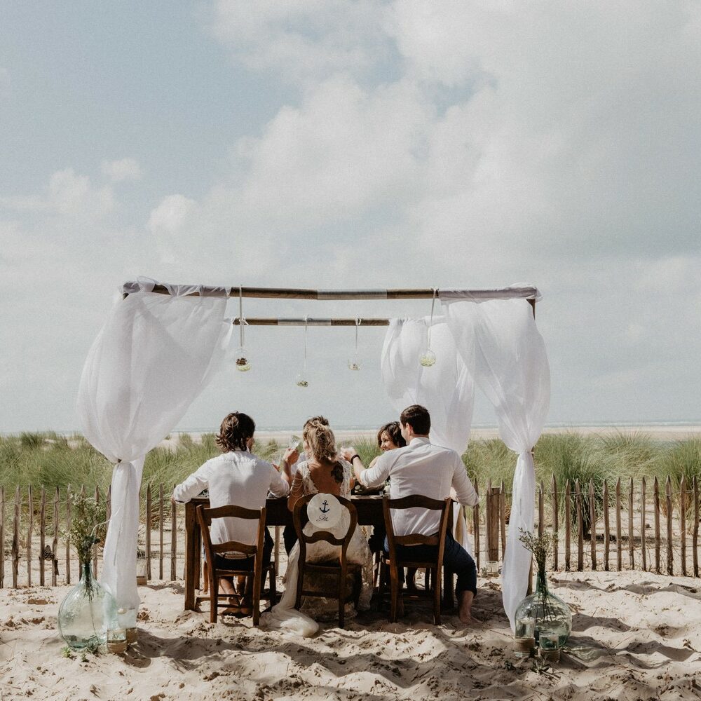 Un mariage intimiste sur la plage à Arcachon