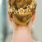 Couronne diadème mariage "Eleonore" avec fleurs, perles et cristaux