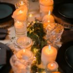 Table de mariage cocooning avec des bougies