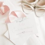 les-preparatifs-de-la-mariee-et-demoiselles-dhonneur-la-soeur-de-la-mariee-blog-mariage