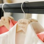 les-preparatifs-de-la-mariee-et-demoiselles-dhonneur-la-soeur-de-la-mariee-blog-mariage