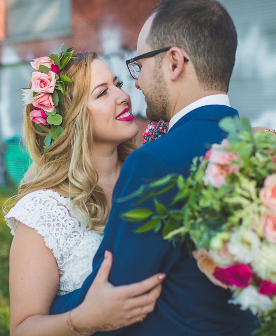 Le mariage industriel et fleuri de Najma et Guyaume à Montréal