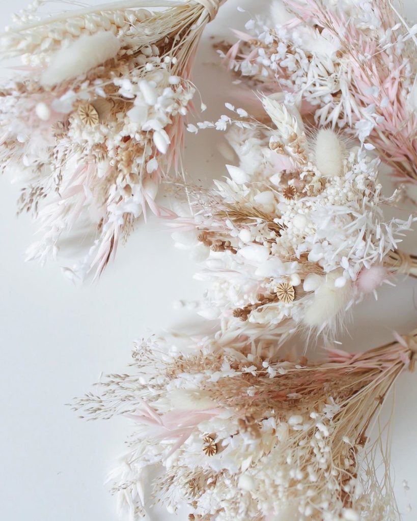 cadeaux-invites-mariage-bouquet-fleurs-sechees-angeline-fleuriste