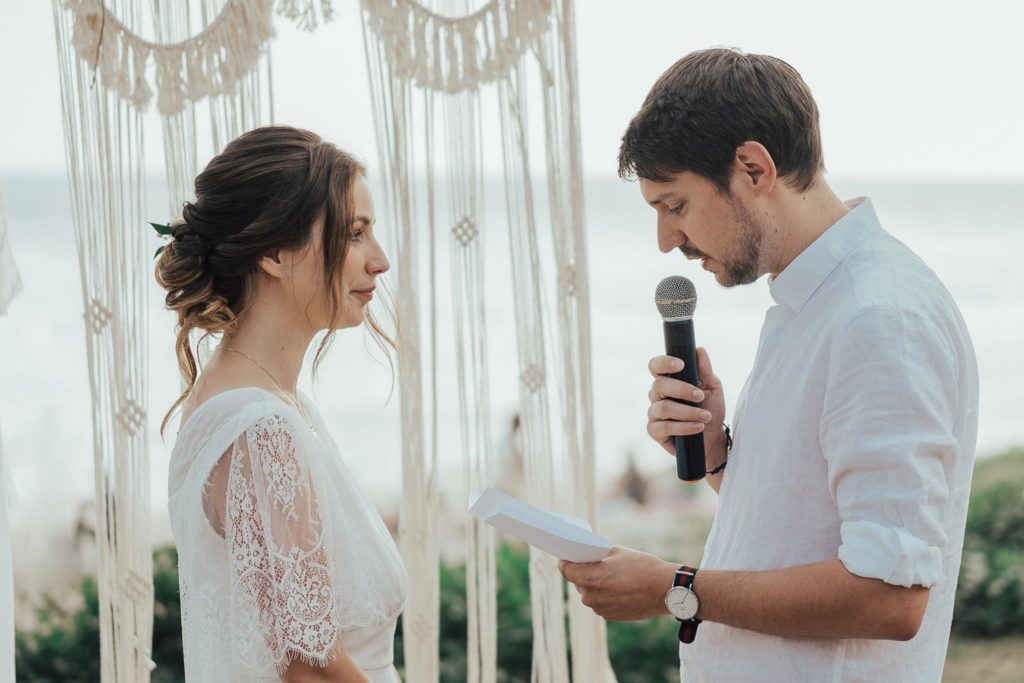 ceremonie-laique-plage-mariage-reunion