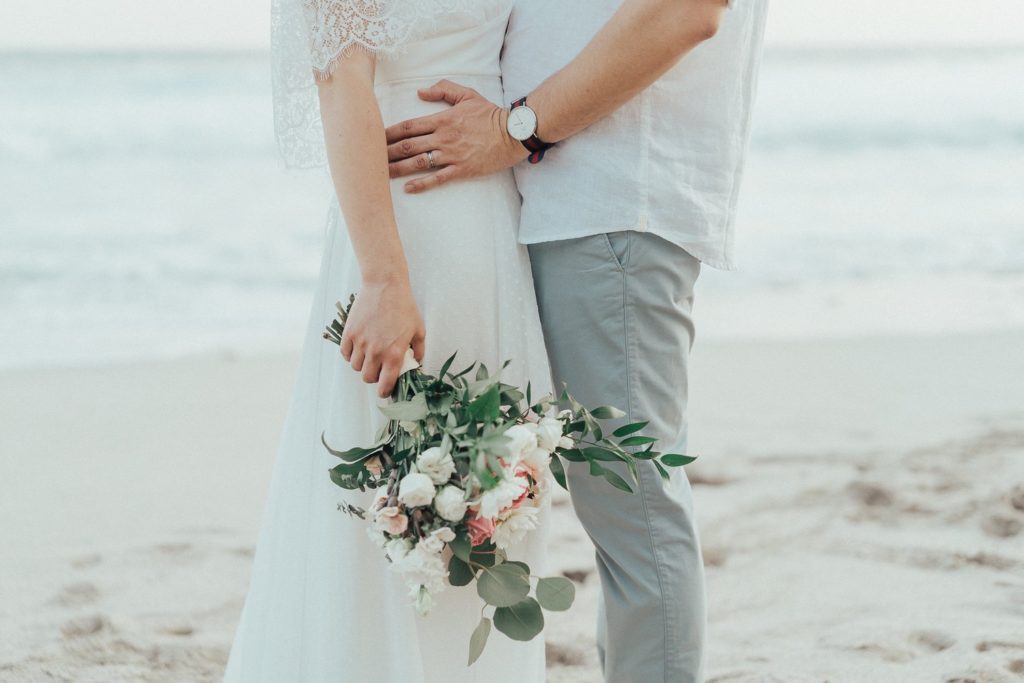 ceremonie-laique-plage-mariage-reunion