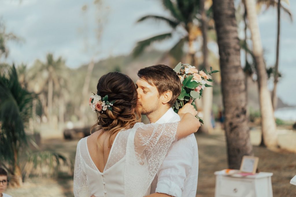 ceremonie-laique-plage-mariage-reunion