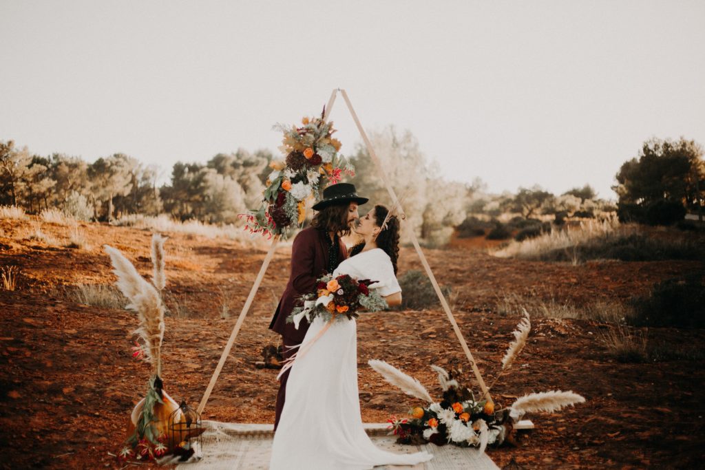 Un mariage bohème et rock en Provence 