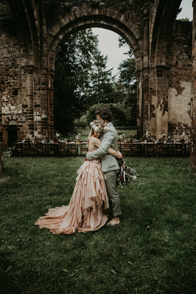 mariage-romantique-abbaye-bretagne