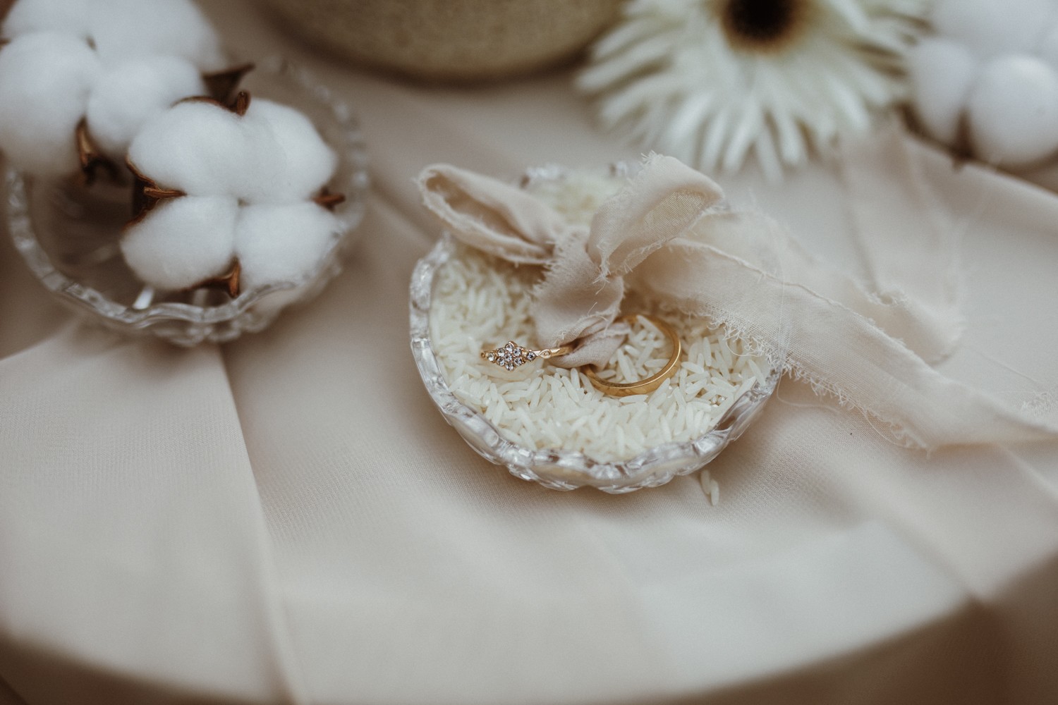 mariage-minimaliste-voilage-provence