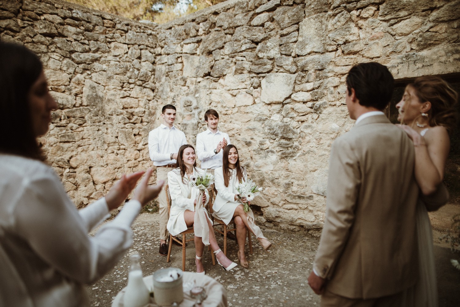 mariage-minimaliste-voilage-provence