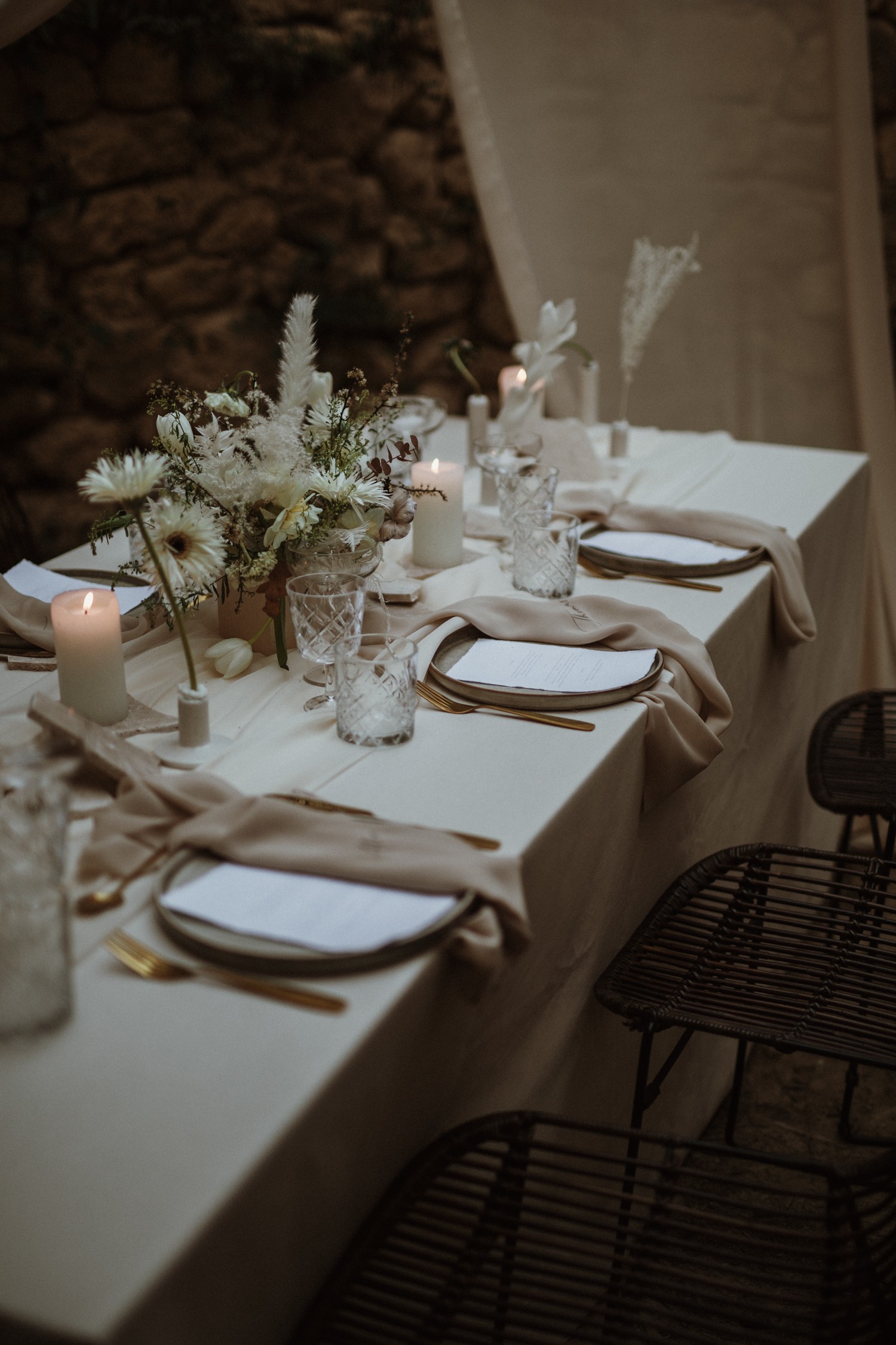 mariage-minimaliste-voilage-provence