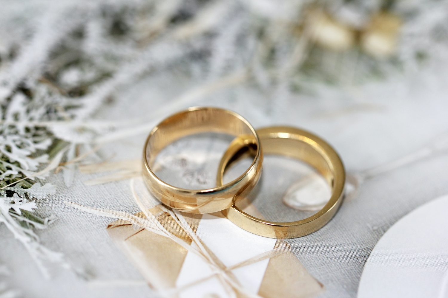 comment-choisir-des-bijoux-mariage-chretien