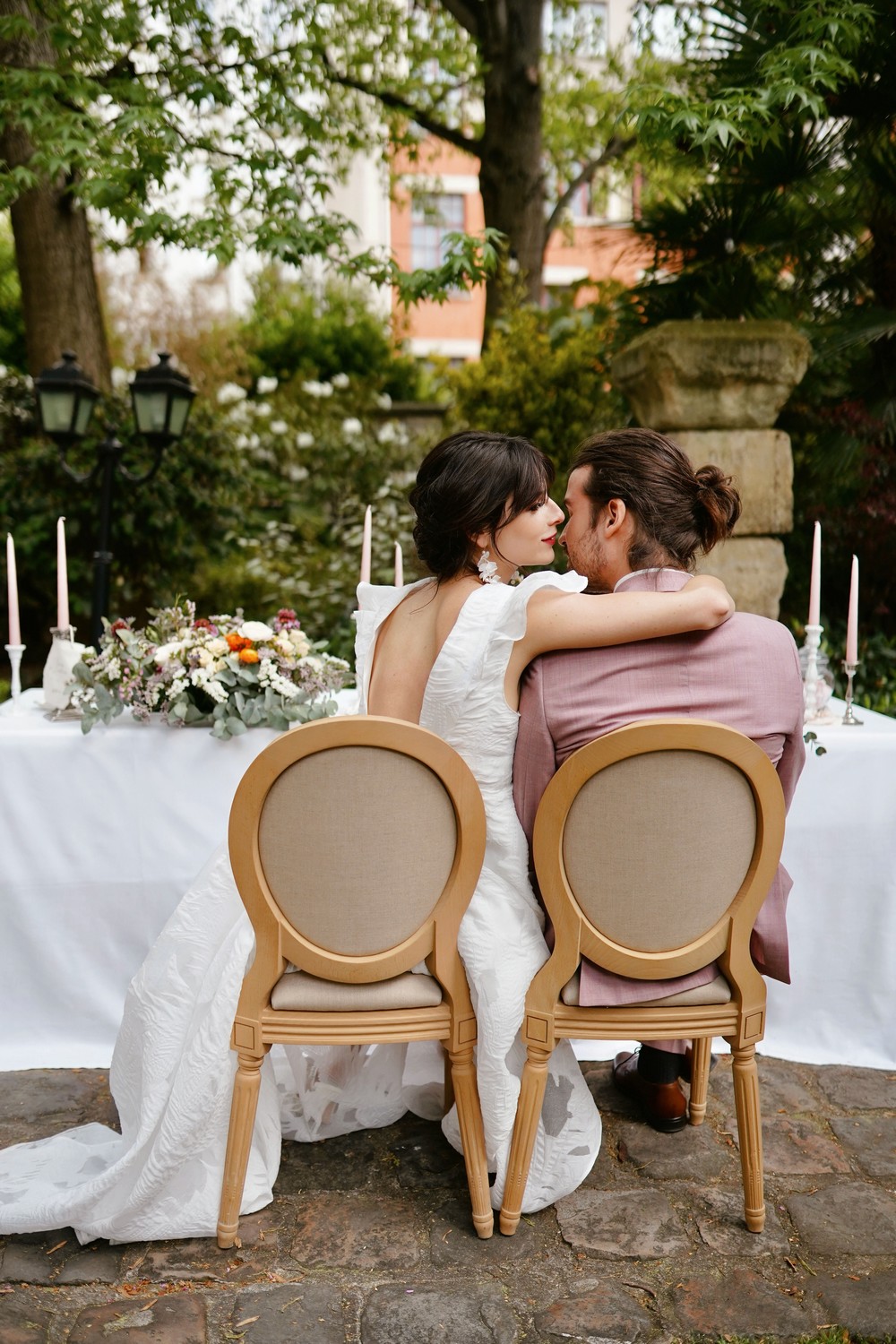 mariage-chic-printanier-a-paris-joannabhmphotographies