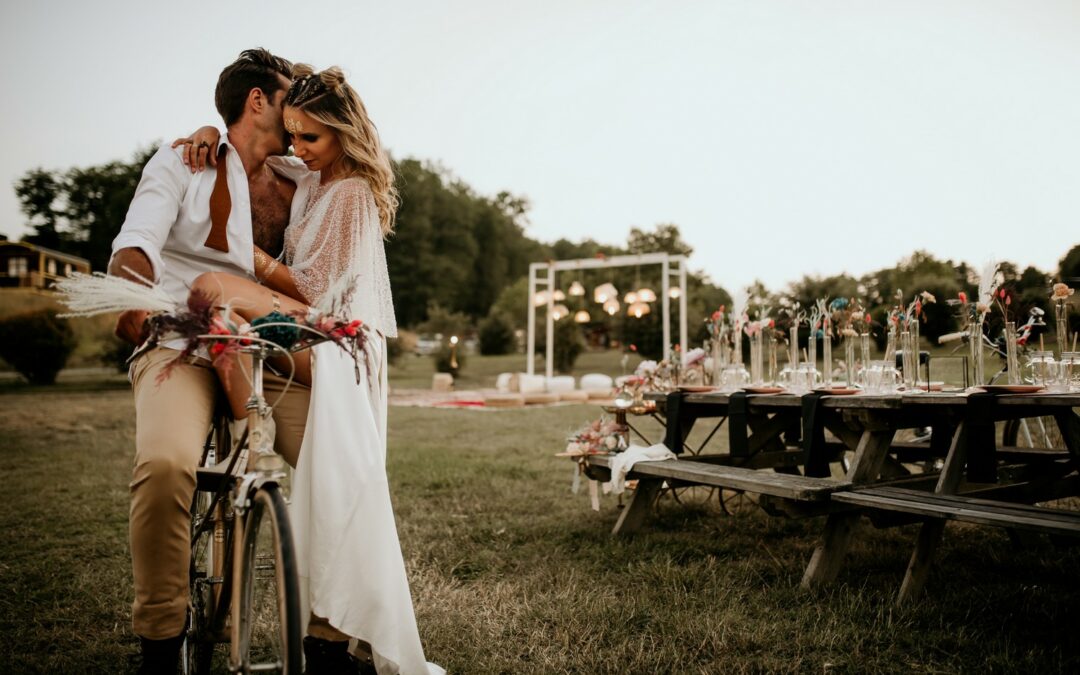 Ambiance de festival pour un mariage bohème