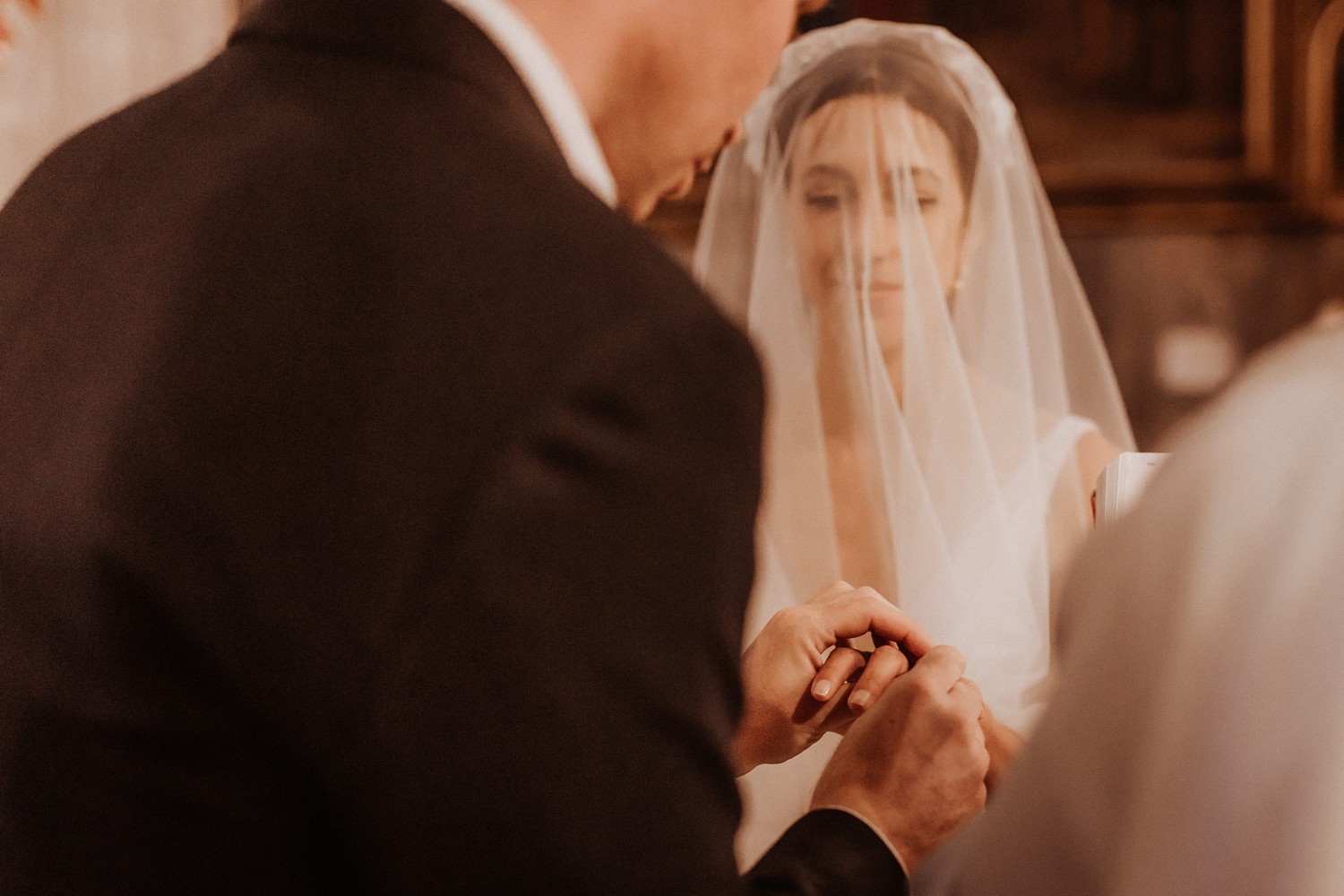 mariage-intime-et-brut-en-Provence-anastasia-bremond-photographie