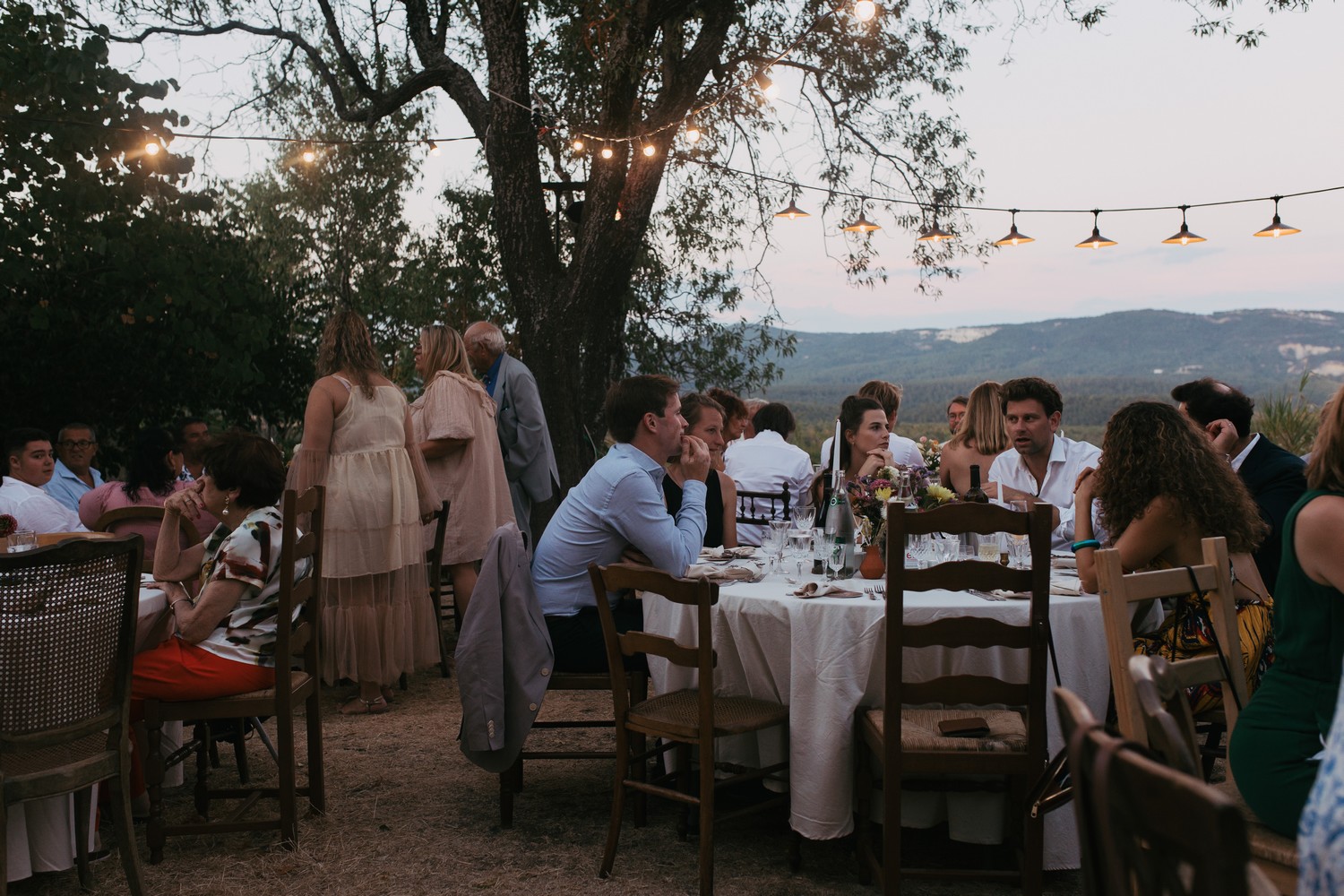 mariage-intime-et-brut-en-Provence-anastasia-bremond-photographie