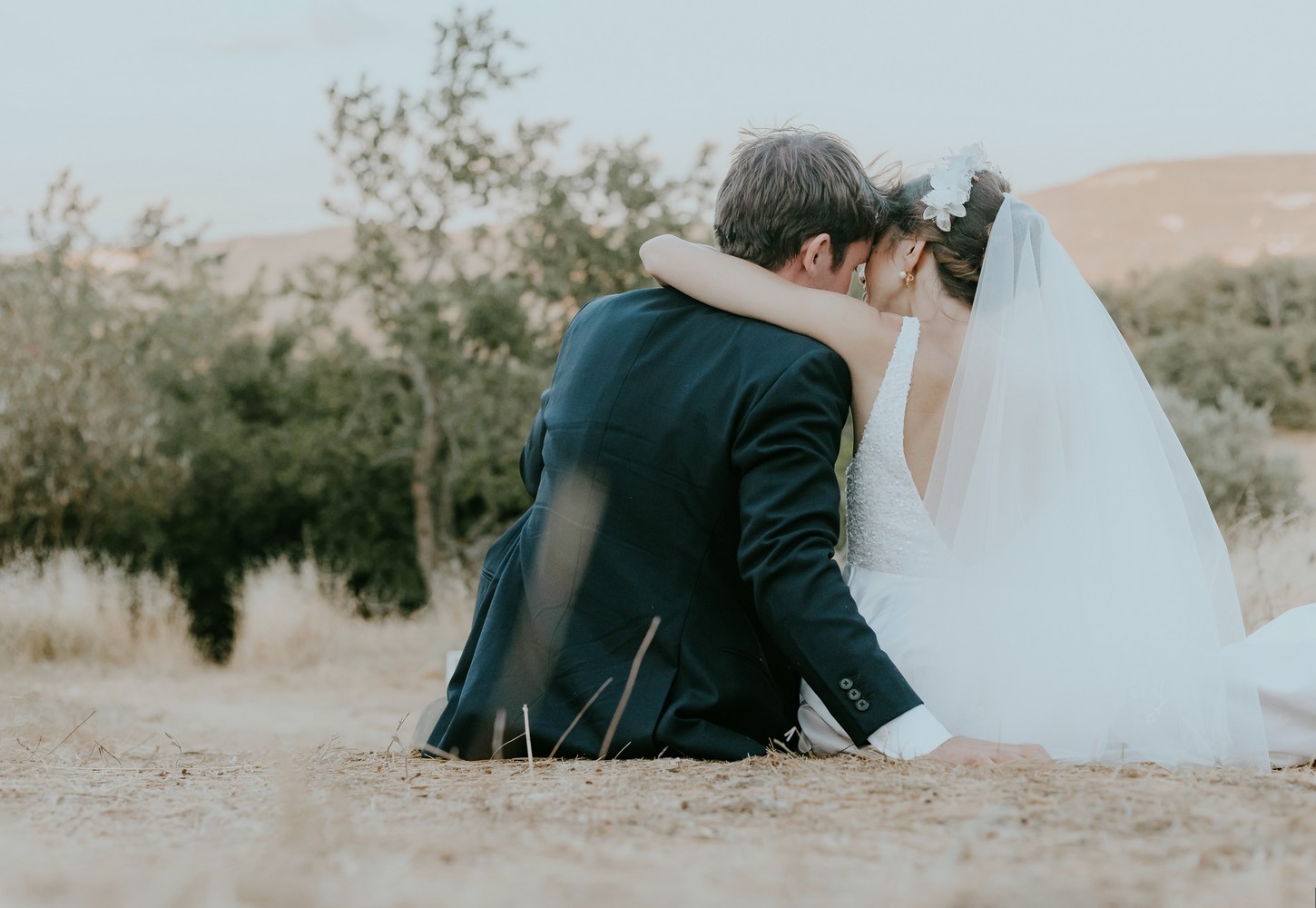 mariage-intime-et-brut-en-Provence-anastasia-bremond-photographie