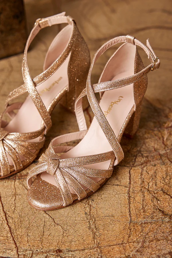 Chaussures de mariée paillettes dorées - Aurore par Un Si Beau Pas