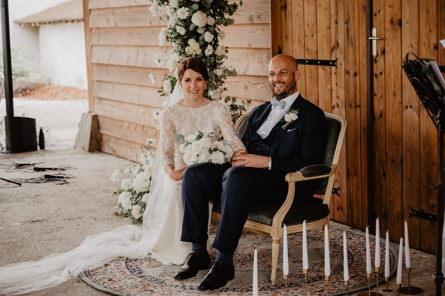 mariage chic et vert sauge à la Ferme du Roy dans l'Oise