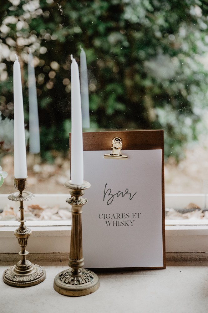 signalétique bar à cigares et whisky pour un mariage