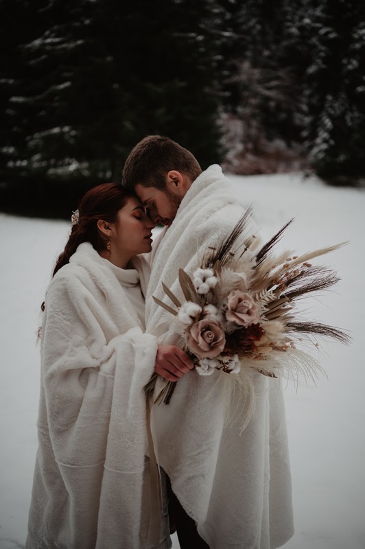 mariage boho-romantique dans la neige