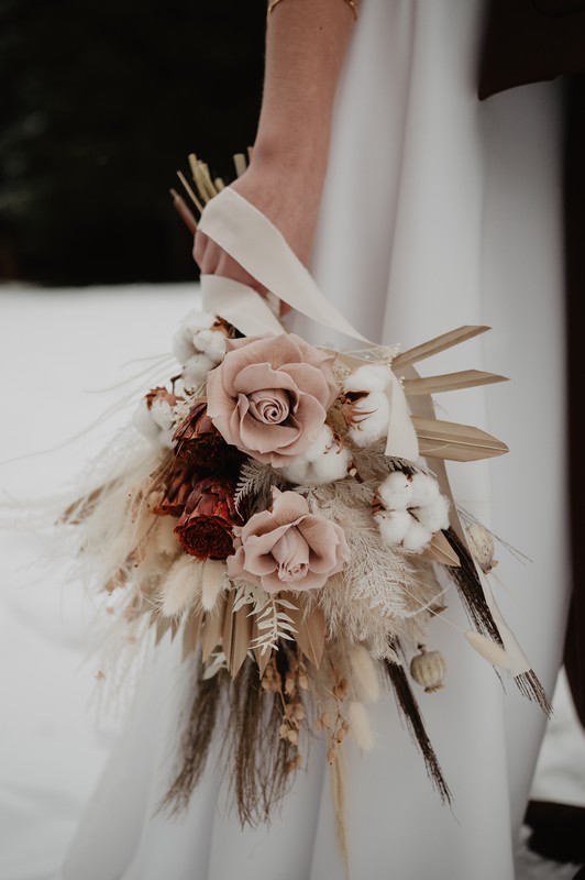 mariage boho-romantique dans la neige