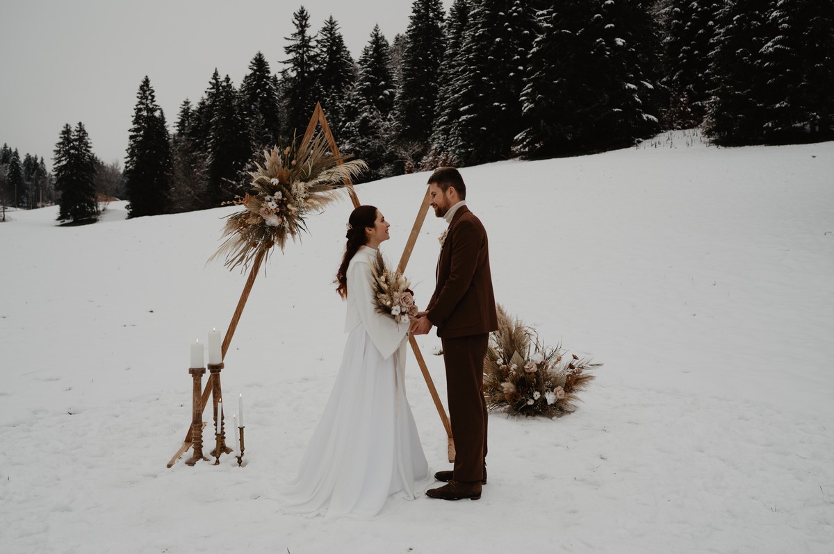 mariage boho-romantique dans la neige