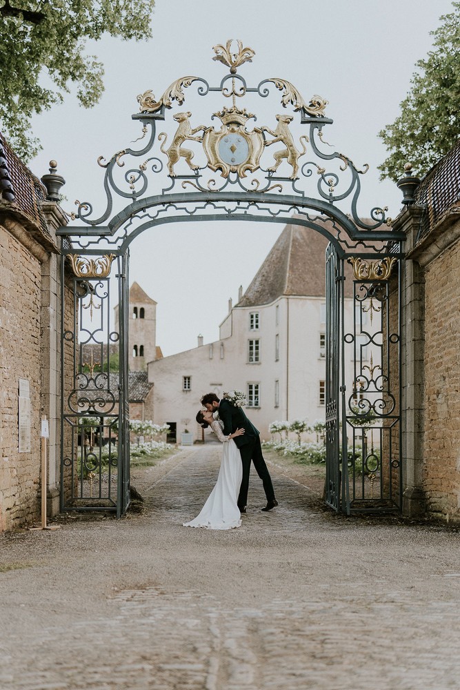 mariage chic et raffiné dans un château en Bourgogne