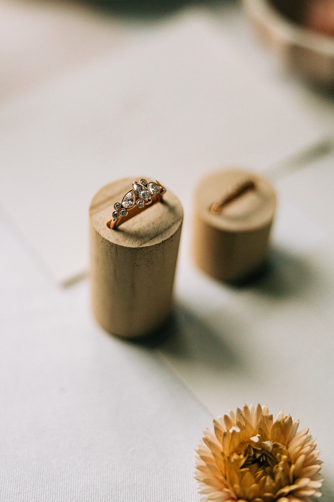 mariage chic et raffiné à l'Hôtel Marignan à Paris