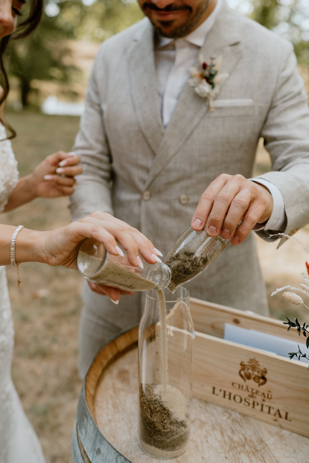 mariage boho-chic au château de l'hospital près de Bordeaux