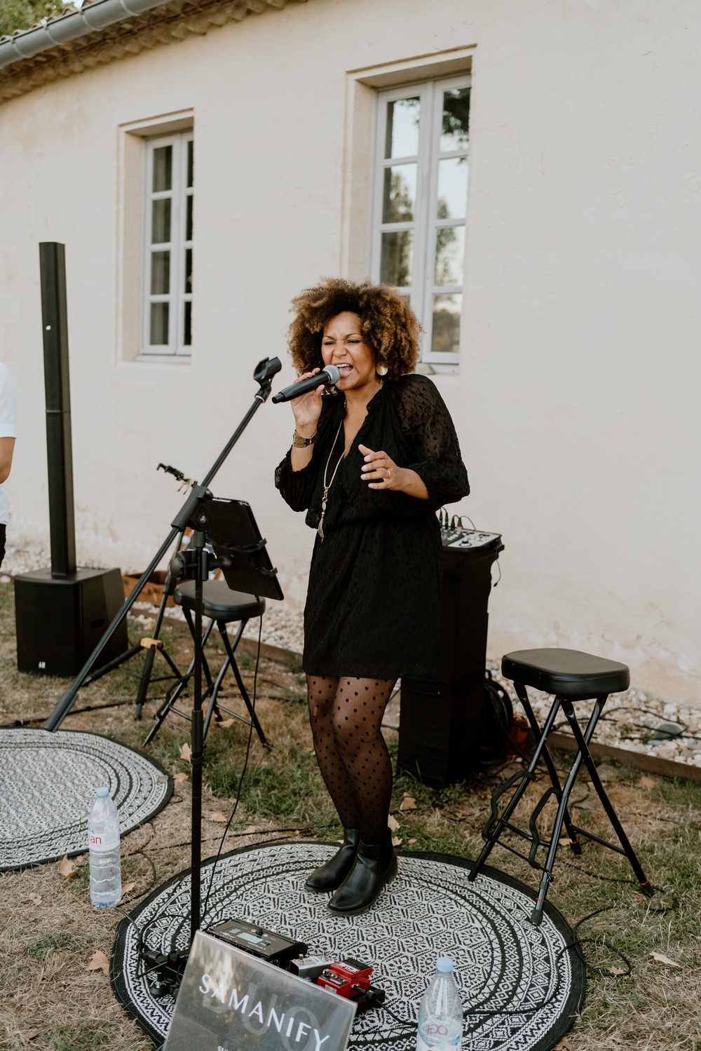 mariage boho-chic au château de l'hospital près de Bordeaux