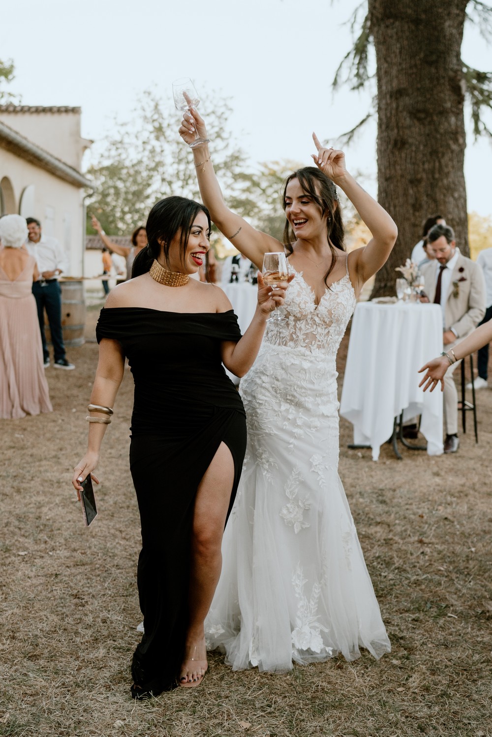 mariage boho-chic au château de l'hospital près de Bordeaux