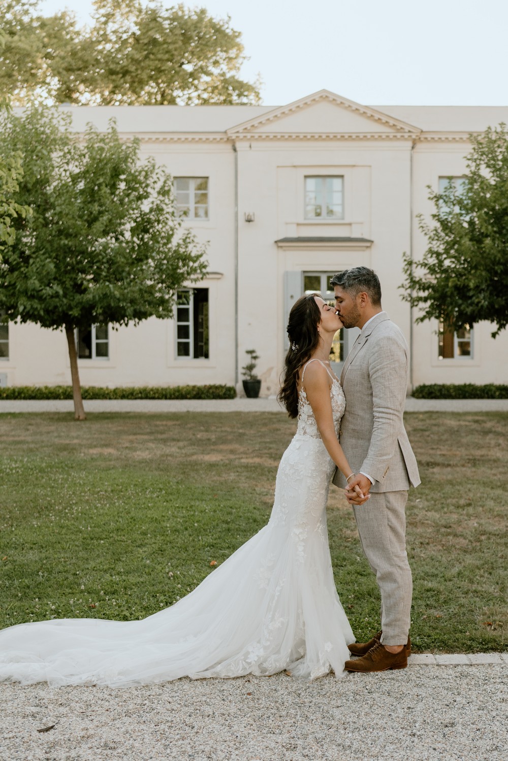 mariage boho-chic au château de l'hospital près de Bordeaux