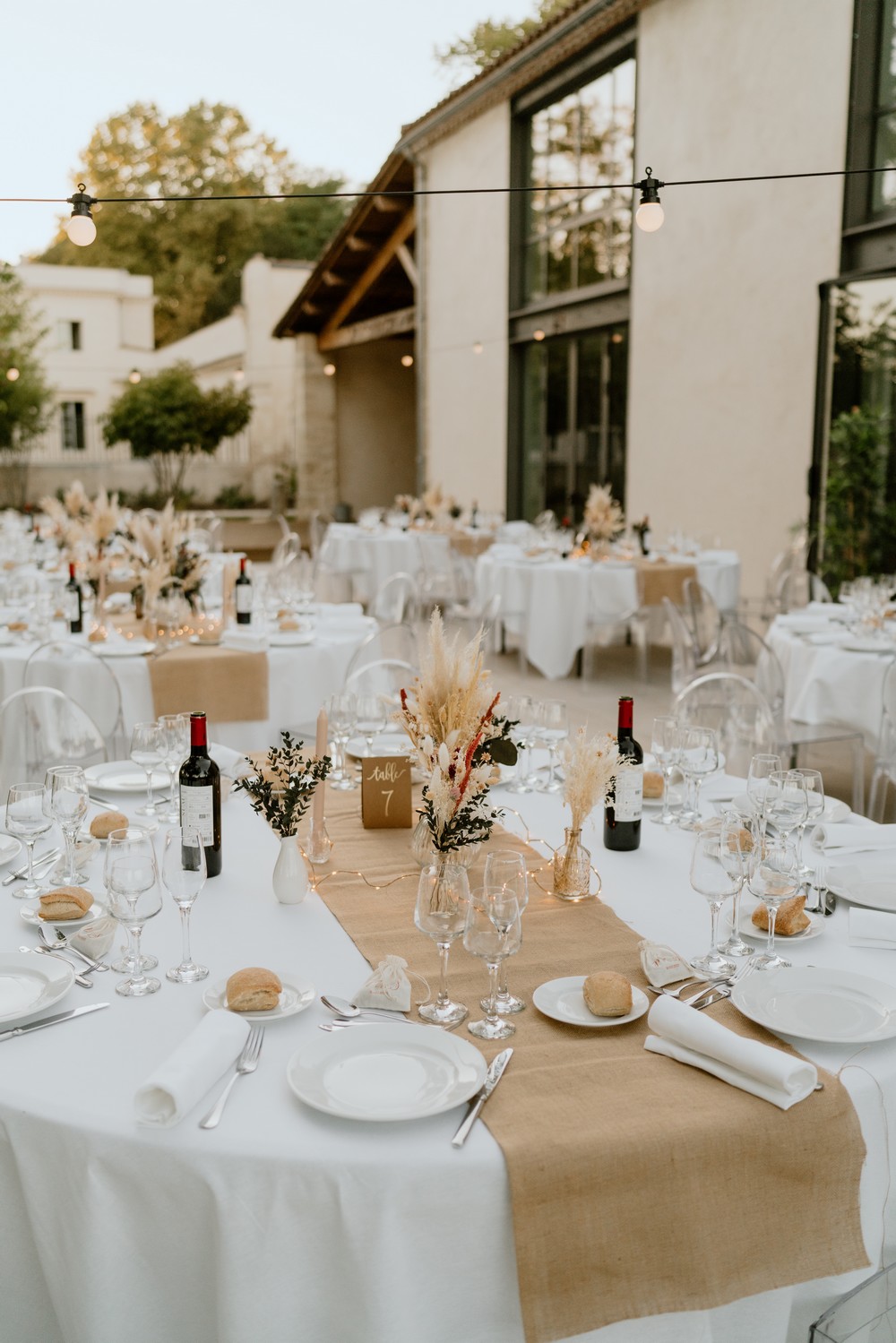 mariage boho-chic au château de l'hospital près de Bordeaux