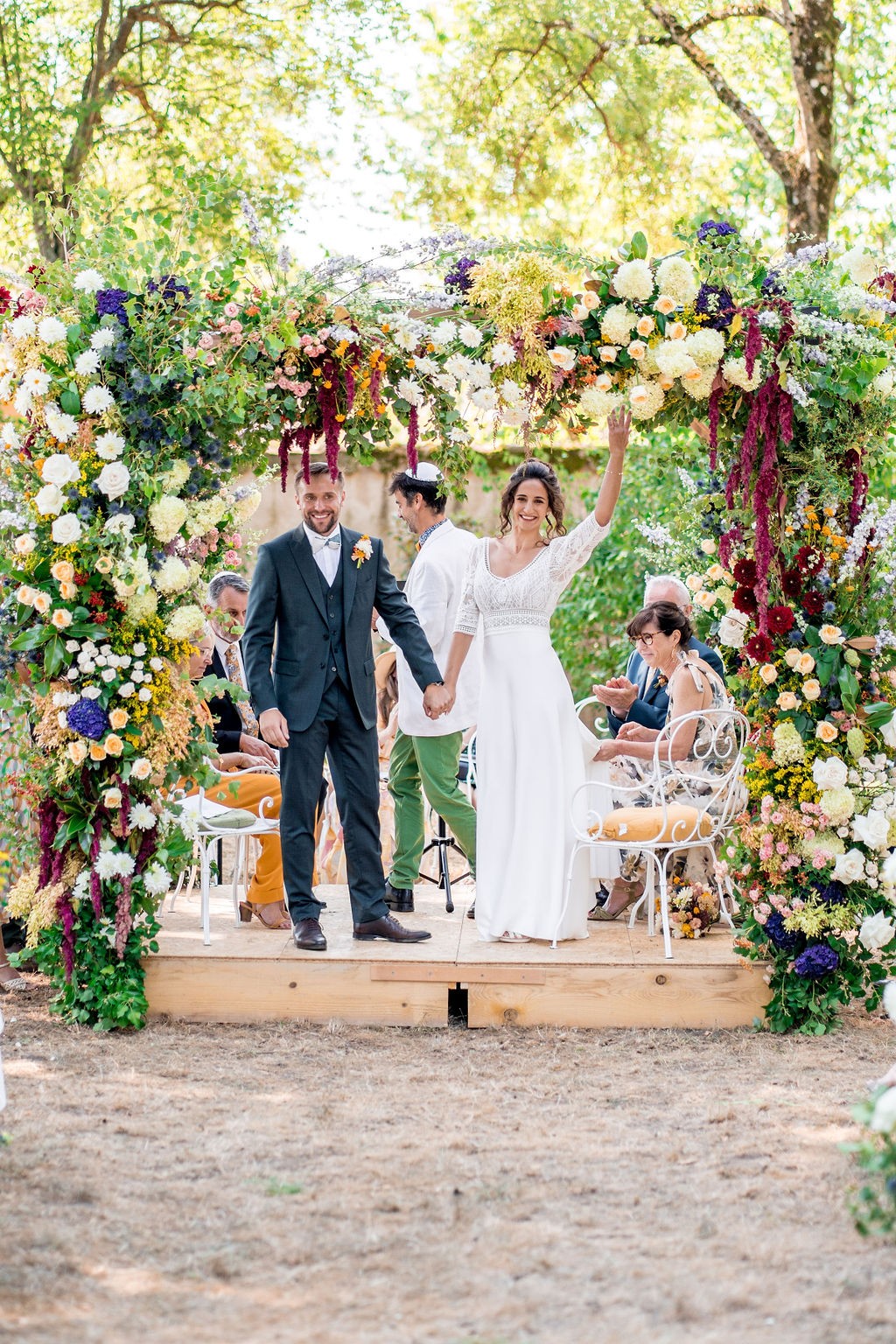 mariage-coloré-chateau-de-versailleux-lyon-lyrem-photography