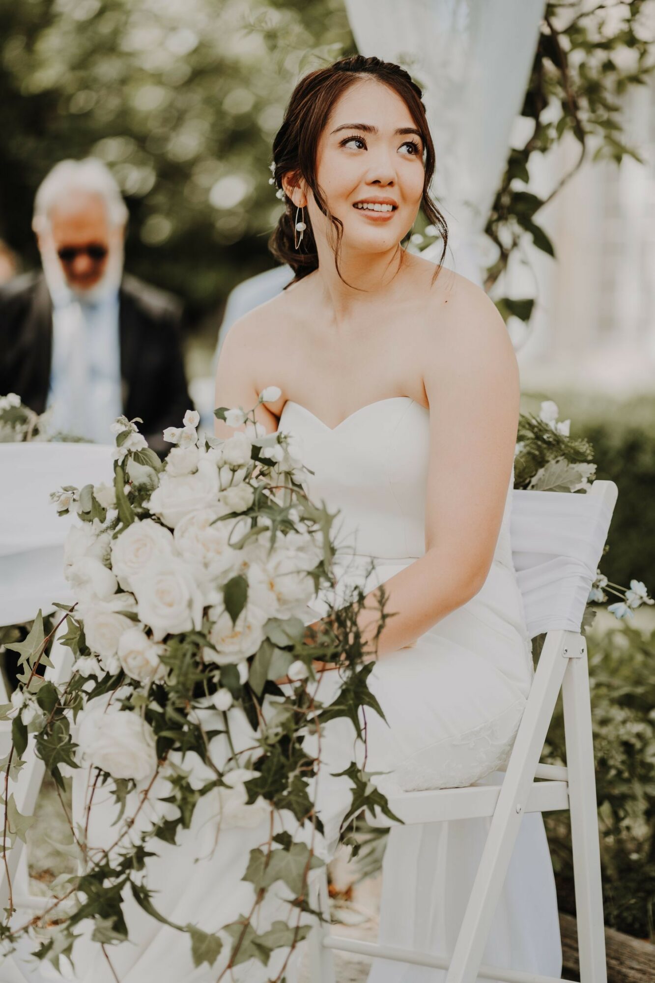 Mariage bleu chic au Domaine de la Bouriette dans le Tarn