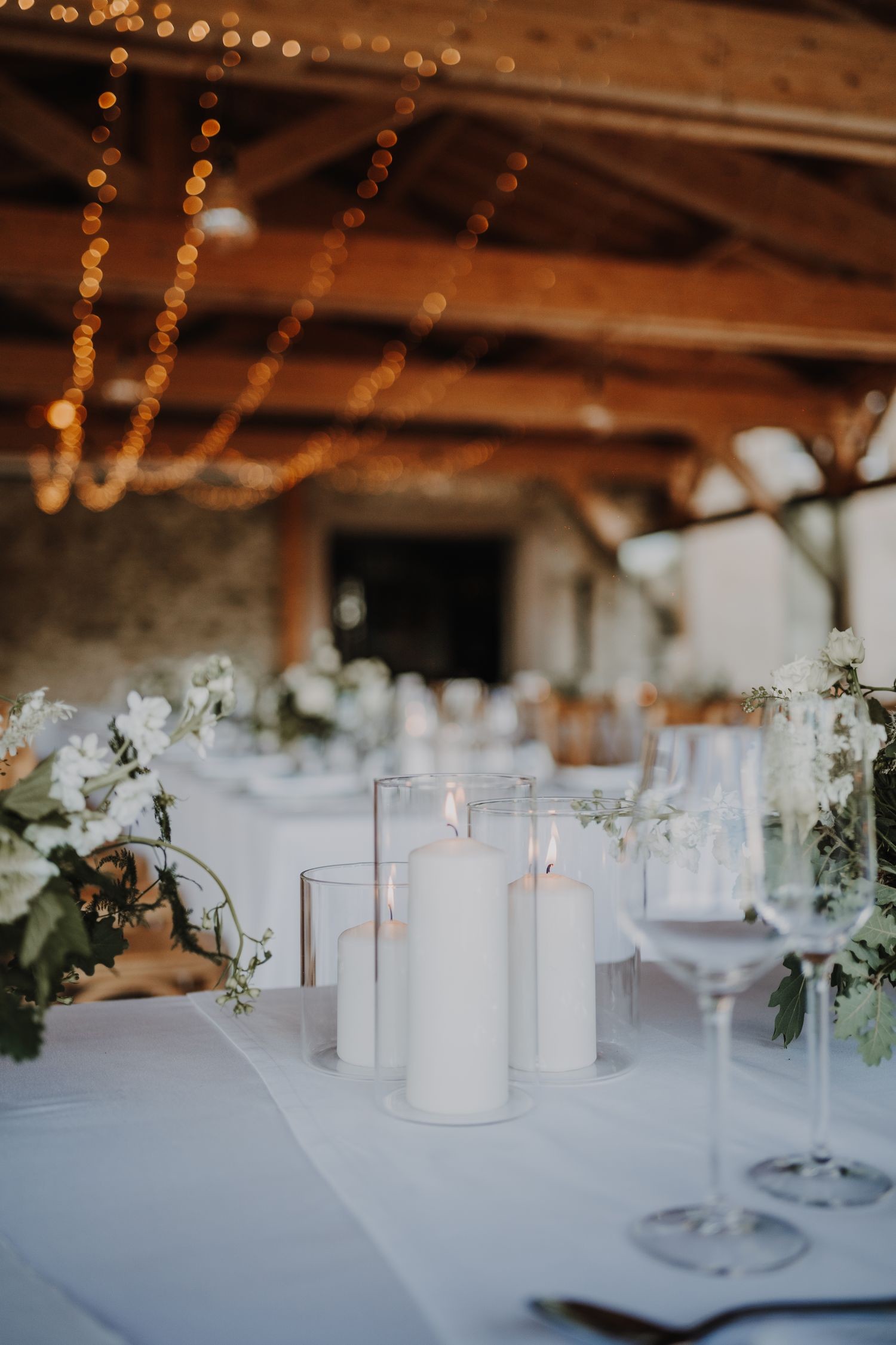 Mariage bleu chic au Domaine de la Bouriette dans le Tarn