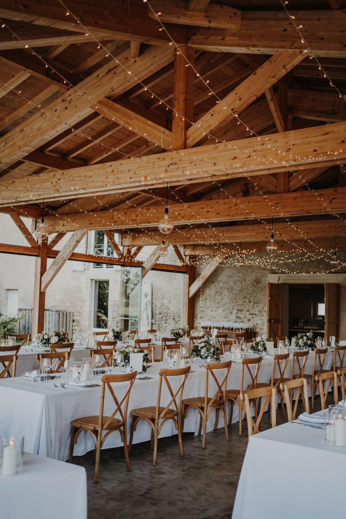 Mariage bleu chic au Domaine de la Bouriette dans le Tarn